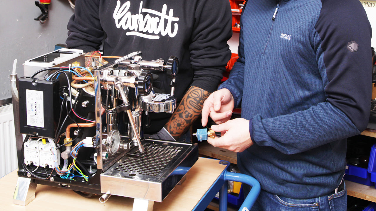 Wartungs-Service für Siebträgermaschinen + Kaffeemühlen in Hamburg