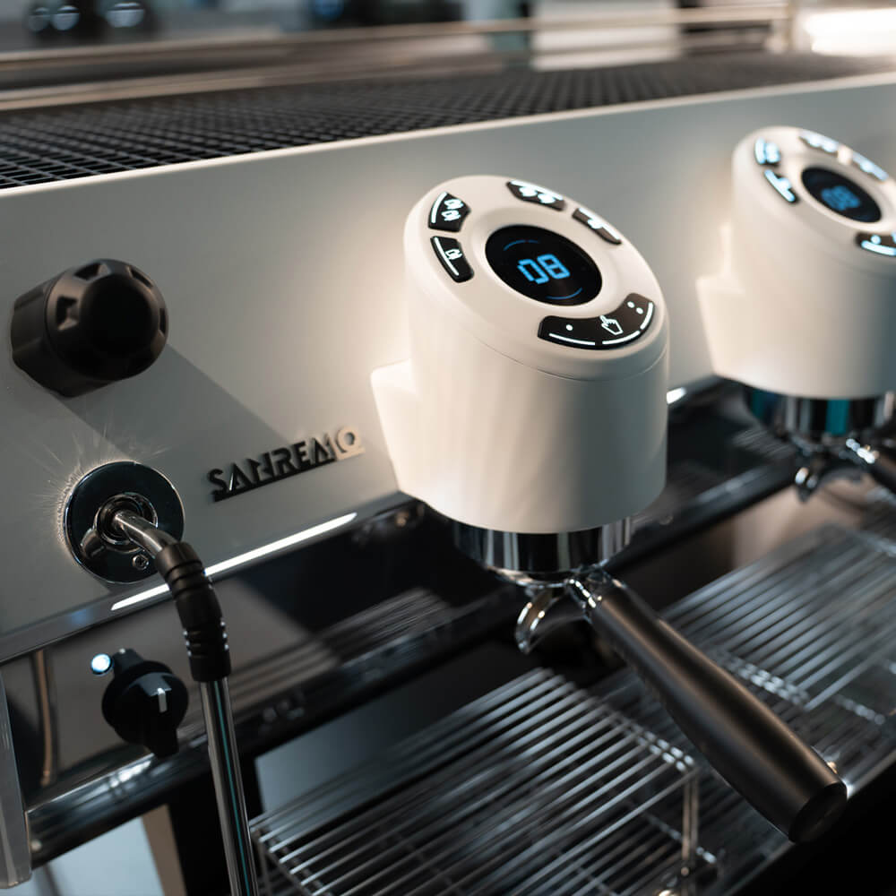 Sanremo D8 - IoT WiFi Siebträger-Kaffeemaschine